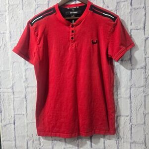 Nick Danger Mens Red Henley Short Sleeve Shirt Shoulder Stripes Logo Size L